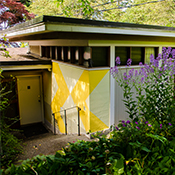 Bining House - 2968 Mathers Cresecent