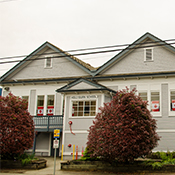 Hollyburn School - 1329 Duchess Avenue
